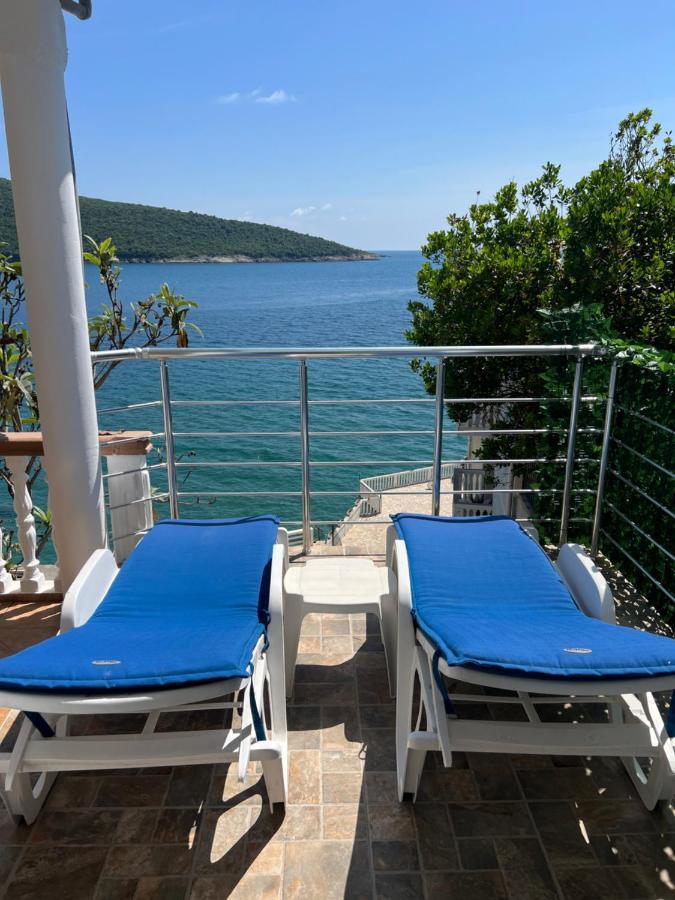 Azzure Apartment Ulcinj Exterior photo